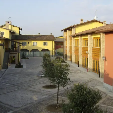 Bes Bergamo La Muratella Hotel 4*