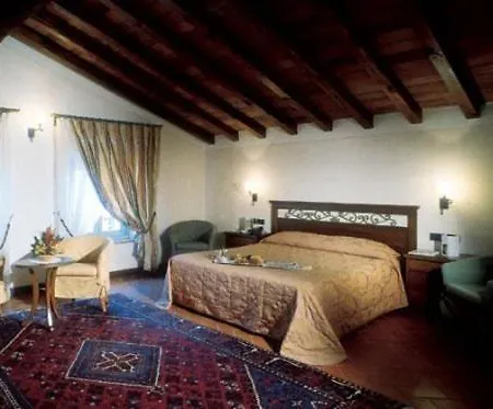 Bes Bergamo 4*