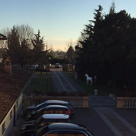 Hotell Bes Bergamo Cologno al Serio
