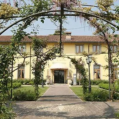 Bes Bergamo 4*