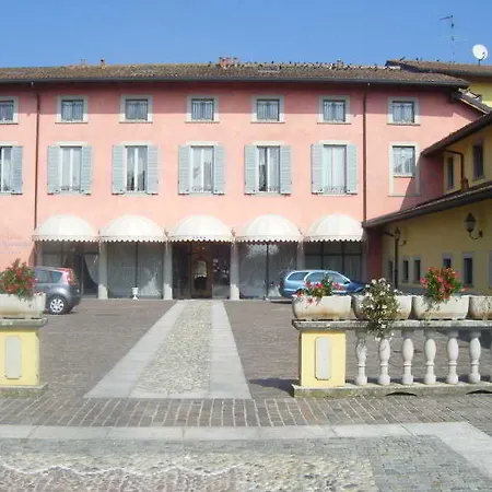 Bes Bergamo 4*