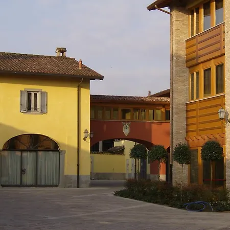 Hotell Bes Bergamo 4*