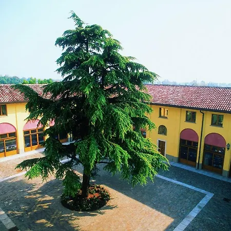 Bes Bergamo Hotell 4*